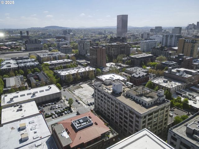 1314 Nw IRVING St 212, Portland, OR 97209