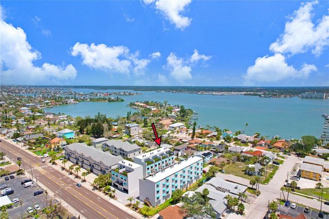 15405 GULF BOULEVARD B4, St Petersburg, FL 33708