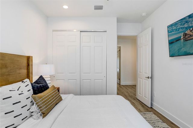 15405 GULF BOULEVARD B4, St Petersburg, FL 33708