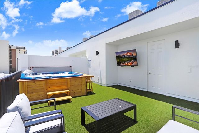 15405 GULF BOULEVARD B4, St Petersburg, FL 33708