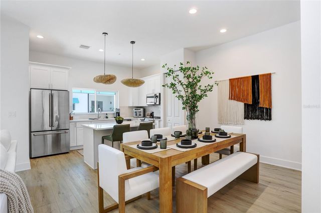 15405 GULF BOULEVARD B4, St Petersburg, FL 33708