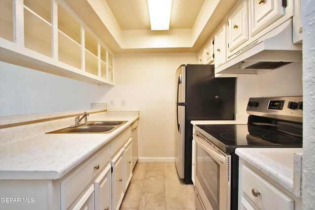 6201 Escondido Drive 13B, El Paso, TX 79912