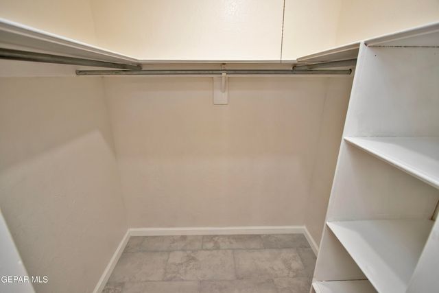 6201 Escondido Drive 13B, El Paso, TX 79912