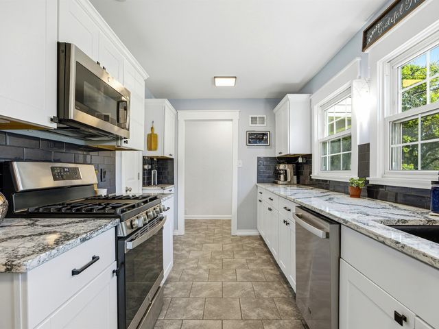 19295 GARNER Avenue, Council Bluffs, IA 51503