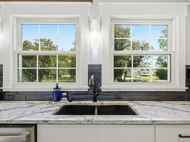 19295 GARNER Avenue, Council Bluffs, IA 51503