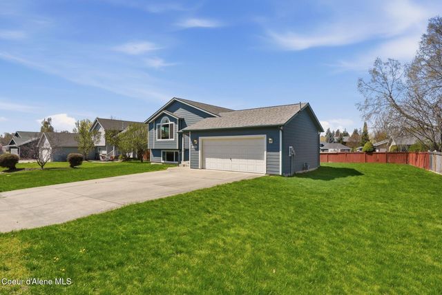 8527 N Rude St, Hayden, ID 83835