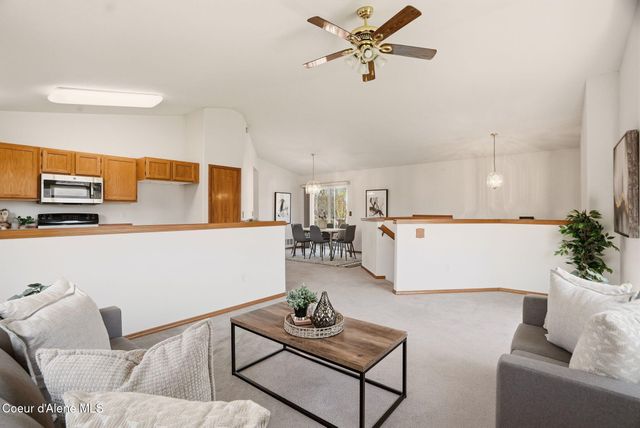 8527 N Rude St, Hayden, ID 83835