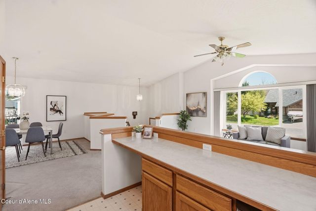 8527 N Rude St, Hayden, ID 83835