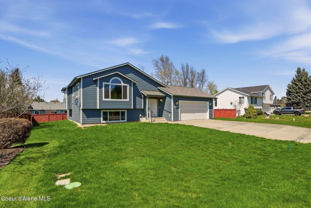 8527 N Rude St, Hayden, ID 83835