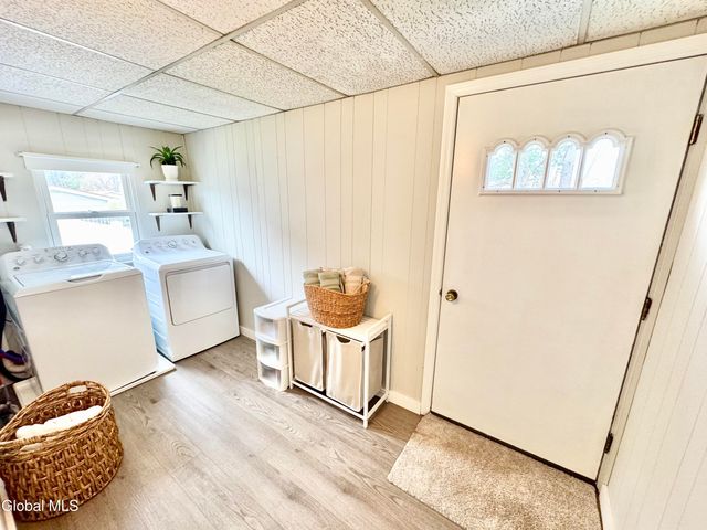 153 Dahlia Street, Rotterdam, NY 12306