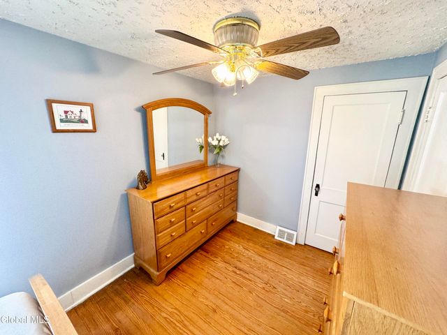 153 Dahlia Street, Rotterdam, NY 12306
