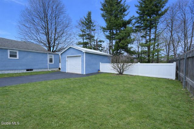 153 Dahlia Street, Rotterdam, NY 12306