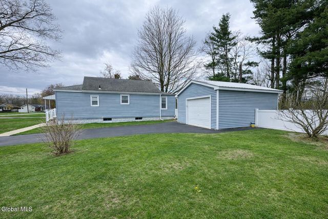 153 Dahlia Street, Rotterdam, NY 12306