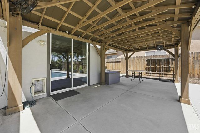 11719 Presidential Road, Bakersfield, CA 93312