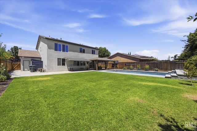 11719 Presidential Road, Bakersfield, CA 93312