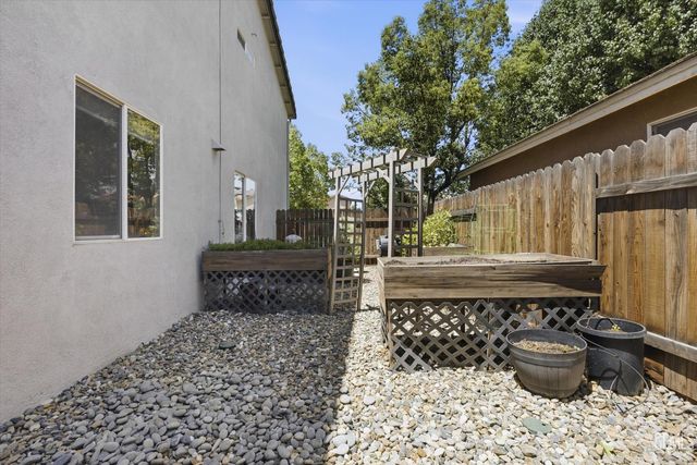 11719 Presidential Road, Bakersfield, CA 93312