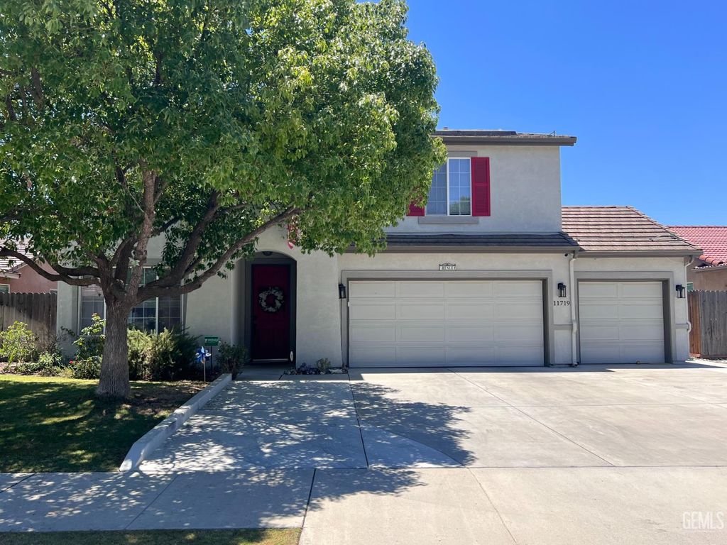 11719 Presidential Road, Bakersfield, CA 93312