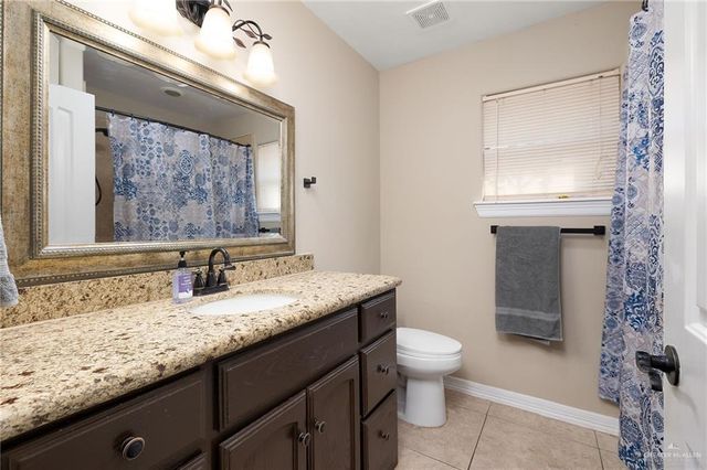 719 W Paisano Lane, Weslaco, TX 78599