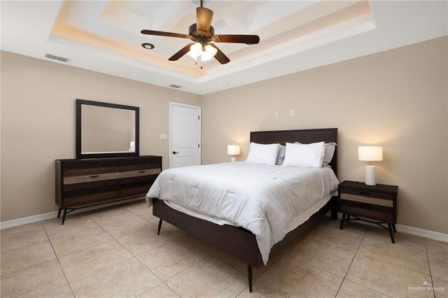 719 W Paisano Lane, Weslaco, TX 78599