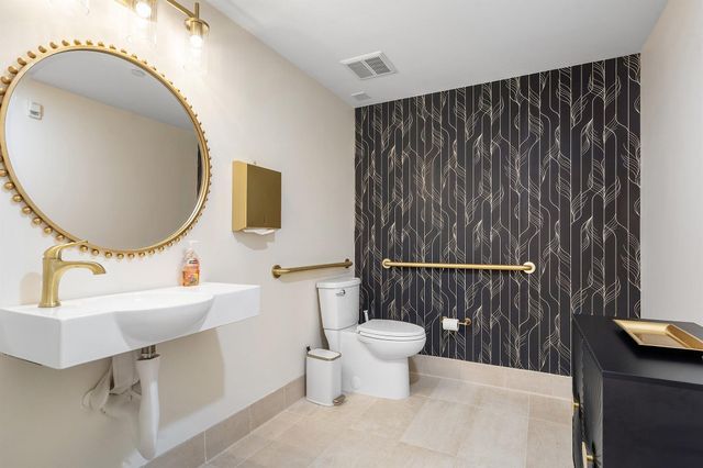 233 S Federal Highway 308, Boca Raton, FL 33432