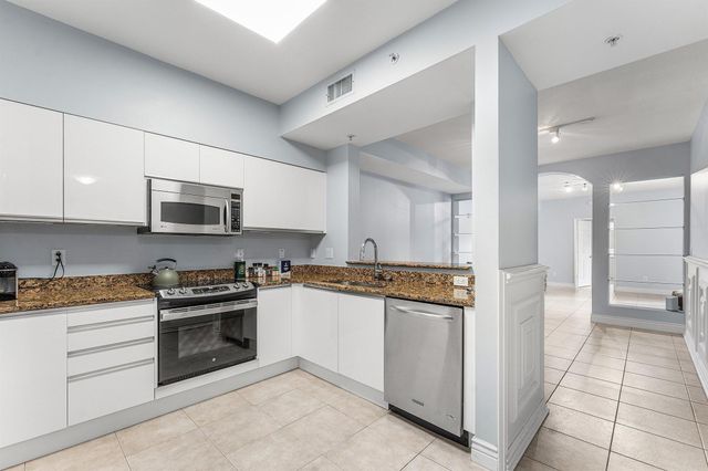 233 S Federal Highway 308, Boca Raton, FL 33432