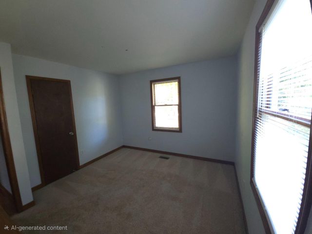 733 CANTERBURY DR, Ruther Glen, VA 22546