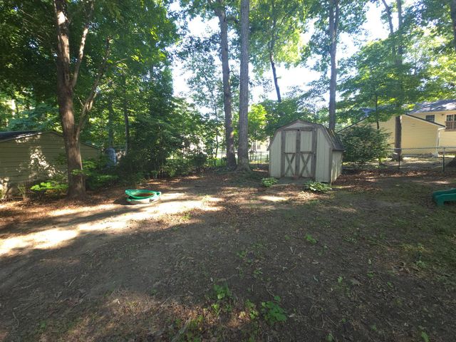 733 CANTERBURY DR, Ruther Glen, VA 22546