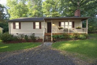 733 CANTERBURY DR, Ruther Glen, VA 22546