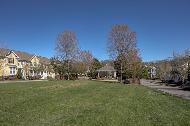 7831 Heaton Way, Nashville, TN 37211