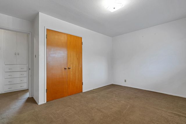2541 Center Waverly Ave, Redding, CA 96001