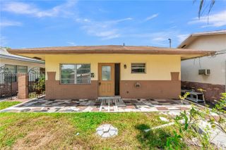 5742 Garfield Street 2, Hollywood, FL 33021