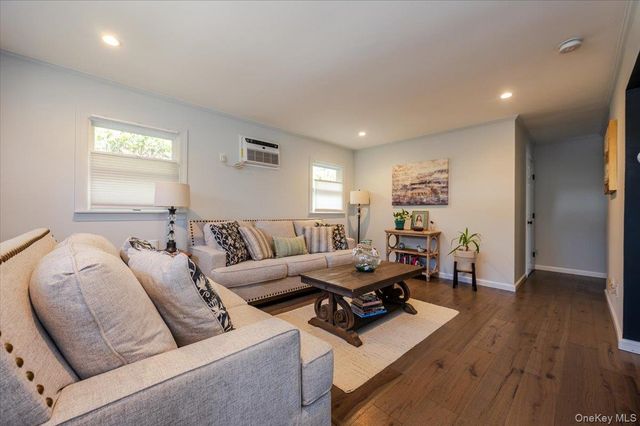 614 Franklin Boulevard, Long Beach, NY 11561