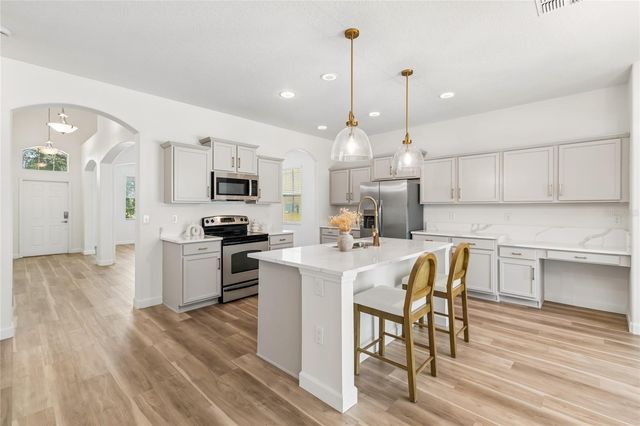 12410 LATCHFORD STREAM PLACE, Riverview, FL 33579