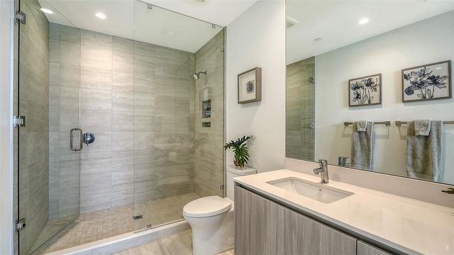 301 QUAY COMMONS 1007, Sarasota, FL 34236