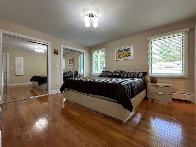 17 Pioneer Drive, Longmeadow, MA 01106