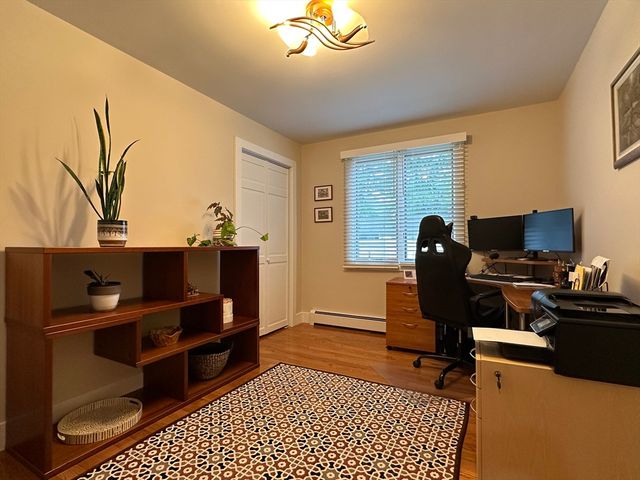 17 Pioneer Drive, Longmeadow, MA 01106