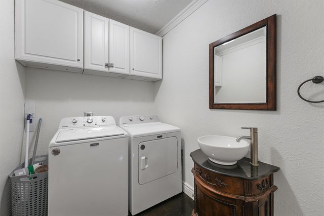 714 Winnie Street, Galveston, TX 77550