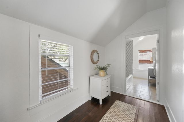 714 Winnie Street, Galveston, TX 77550