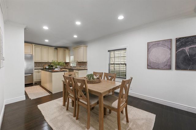 714 Winnie Street, Galveston, TX 77550