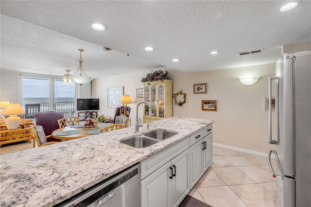 Image 20 of property listing at 5203 S ATLANTIC AVENUE 313B, New Smyrna Beach, FL 32169