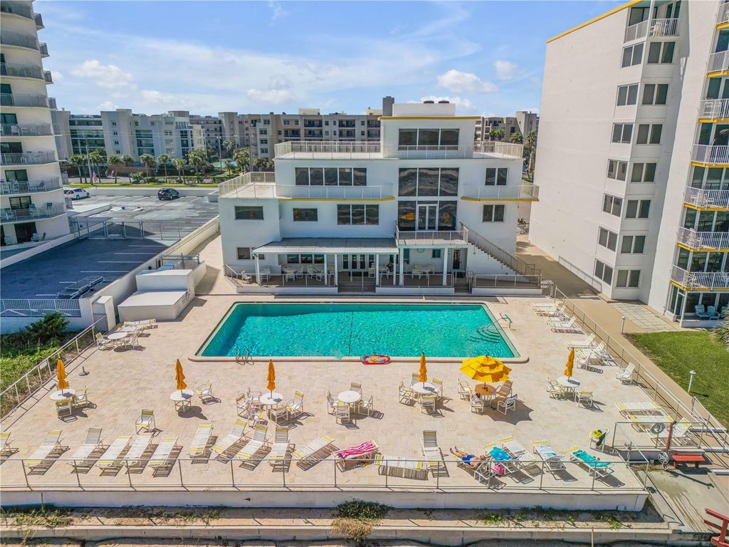 Image 39 of property listing at 5203 S ATLANTIC AVENUE 313B, New Smyrna Beach, FL 32169