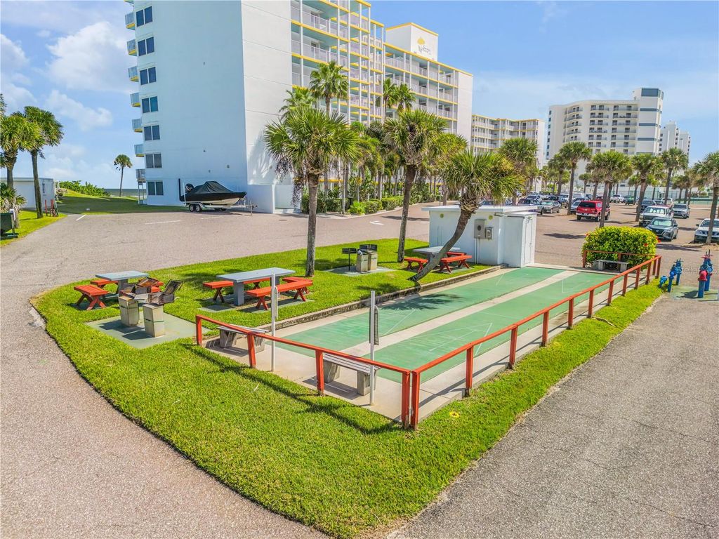 Image 40 of property listing at 5203 S ATLANTIC AVENUE 313B, New Smyrna Beach, FL 32169