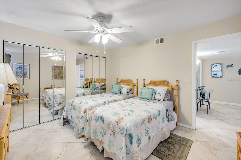 Image 8 of property listing at 5203 S ATLANTIC AVENUE 313B, New Smyrna Beach, FL 32169