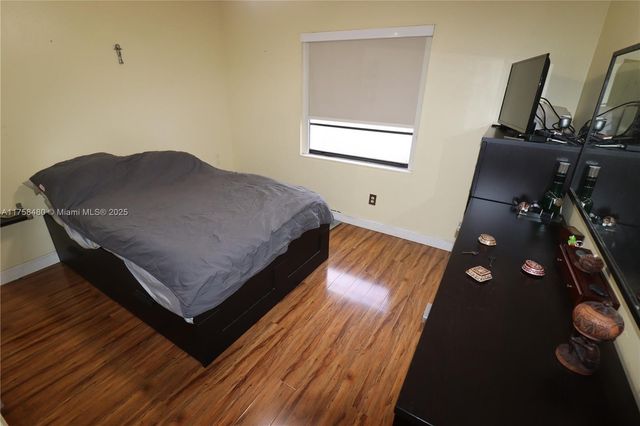 5250 SW 133rd Ave, Miami, FL 33175