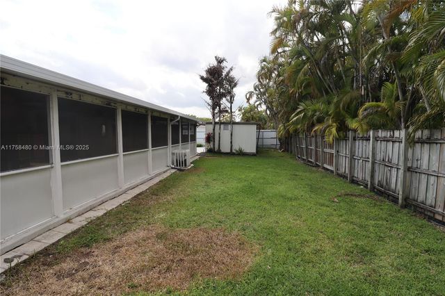 5250 SW 133rd Ave, Miami, FL 33175