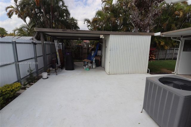 5250 SW 133rd Ave, Miami, FL 33175