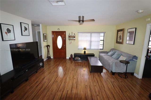 5250 SW 133rd Ave, Miami, FL 33175