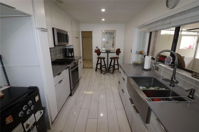 5250 SW 133rd Ave, Miami, FL 33175