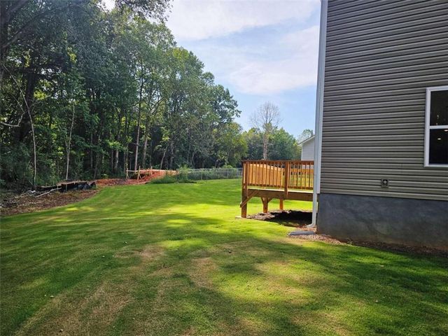305 Melanie Court, Bowdon, GA 30108