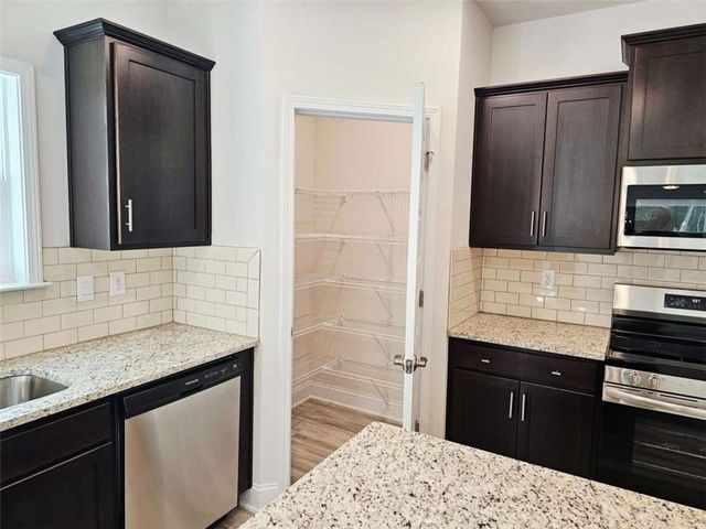 305 Melanie Court, Bowdon, GA 30108